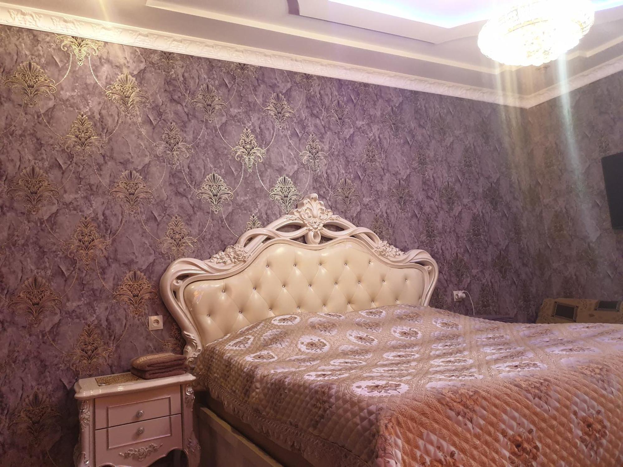 Hotel Royal Koutaïssi Extérieur photo